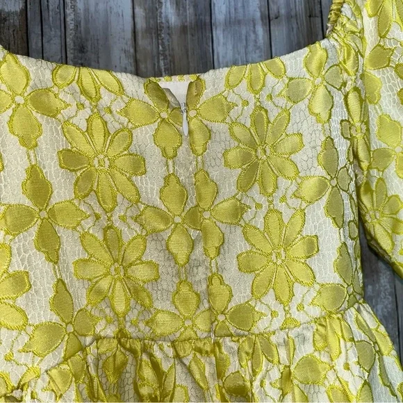 Entro Yellow Wallflower Puff Sleeve Blouse - Picture 6 of 8